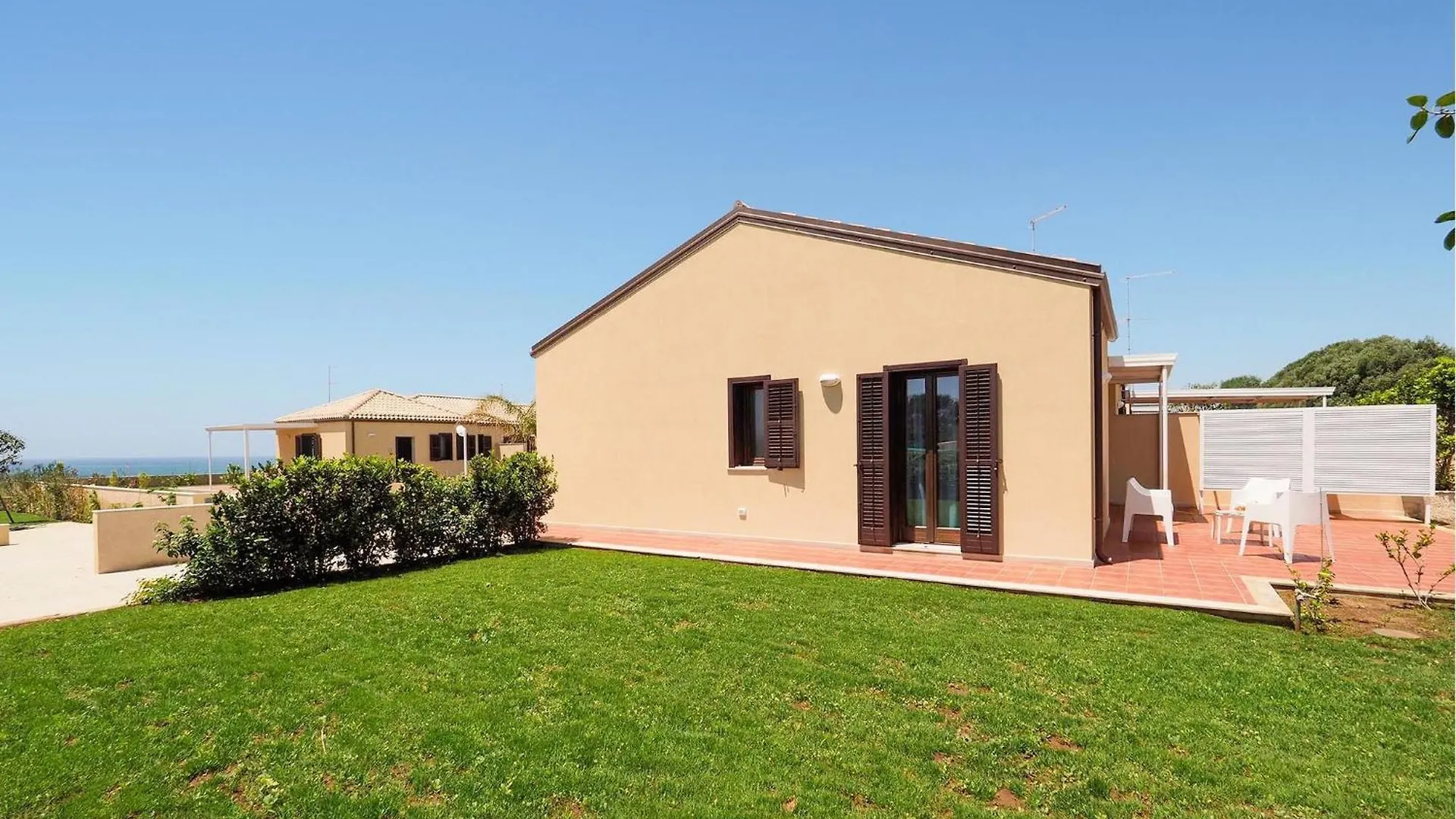 Amazing Home In Marina Di Modica With Kitchen